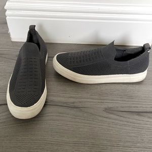 Steve Madden Slip On Shoes size 8